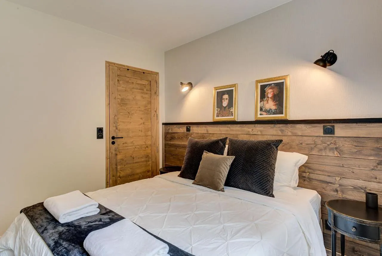 White Pearl A02 - Alpes Travel - Chamonix - Sleeps 4 Apartment