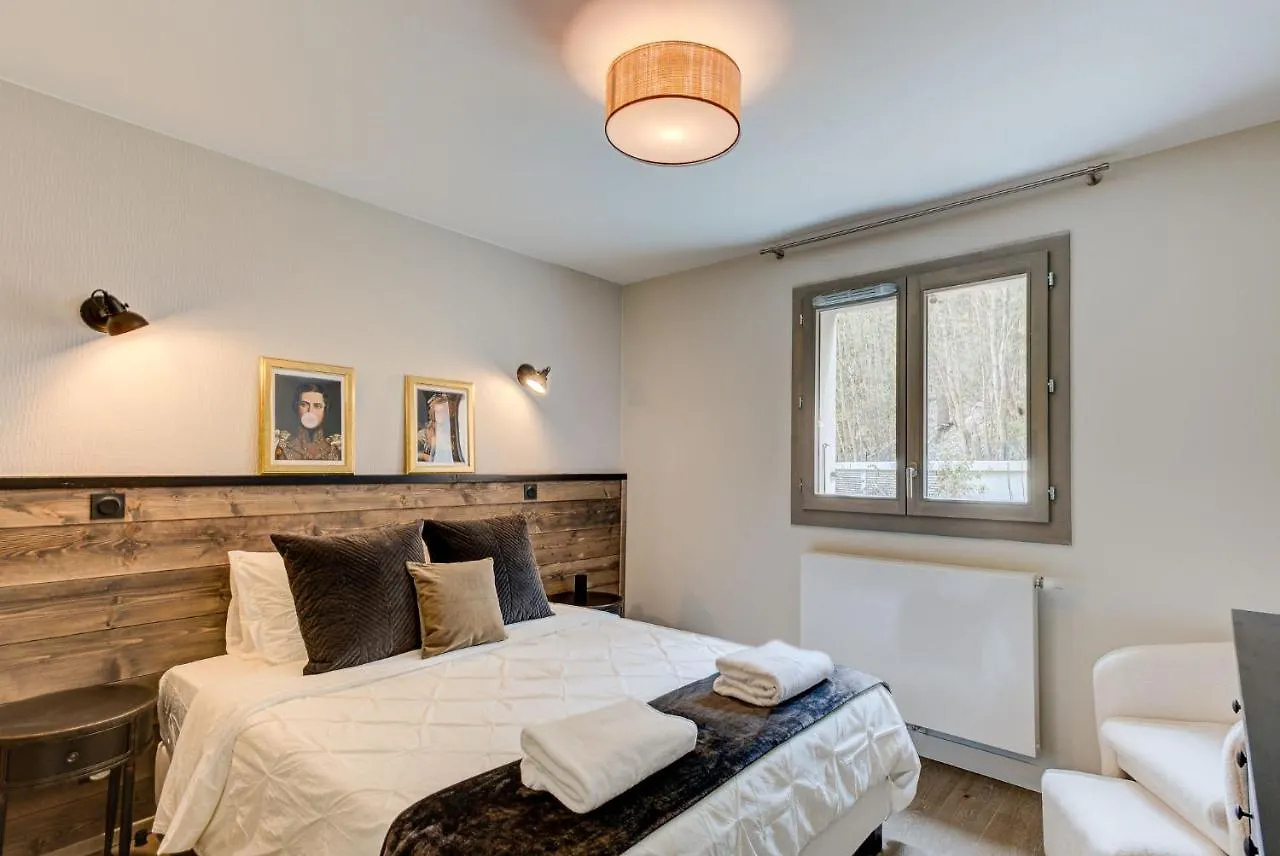 White Pearl A02 - Alpes Travel - Chamonix - Sleeps 4 Apartment